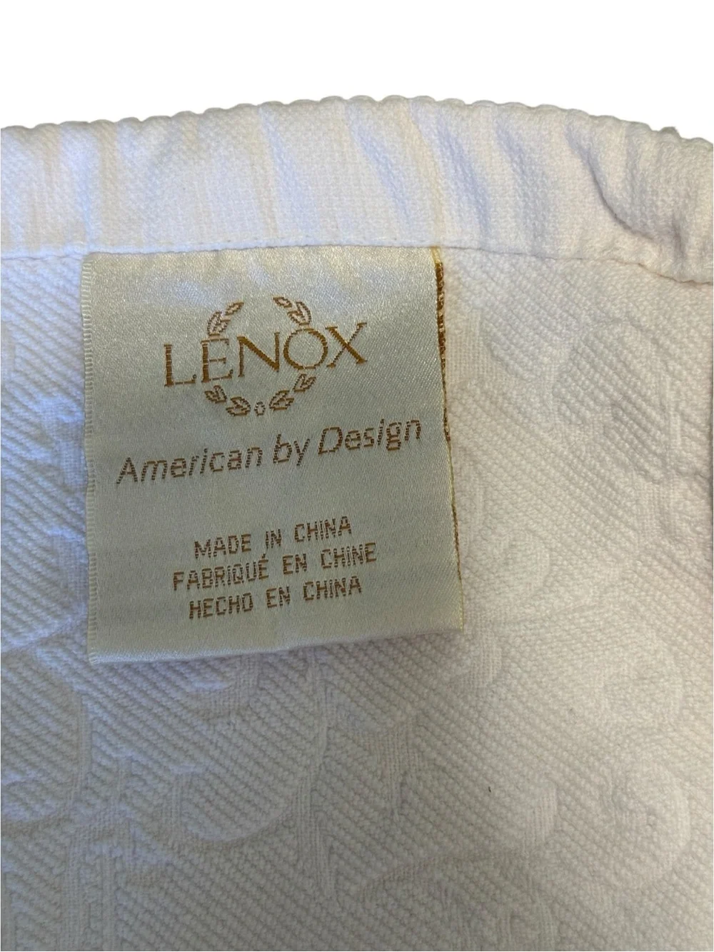 Lenox Ribbon & Holly Ivory 100% Cotton Bath Towel 27 x 46” And One Hand Towel